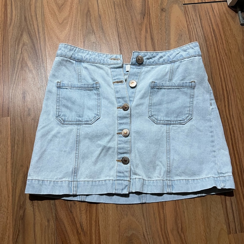 Forever 21 skirt size medium